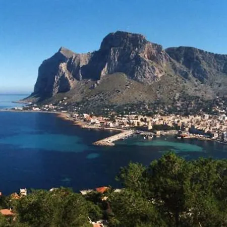 Nocleg ze śniadaniem Il Golfo Sferracavallo