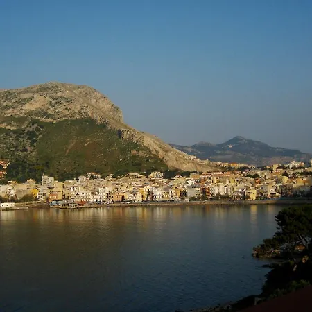 Il Golfo Frühstückspension Sferracavallo